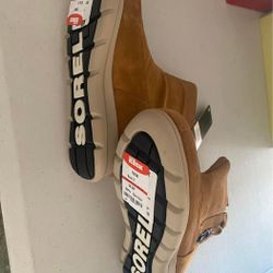 Womens Boots Read Desc