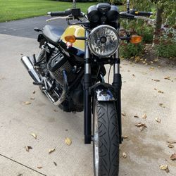 Motoguzzi V7