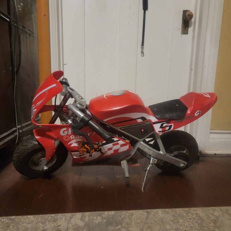 Pocket Rocket Small Small Bike Razor GP Pocket Rocket Miniature