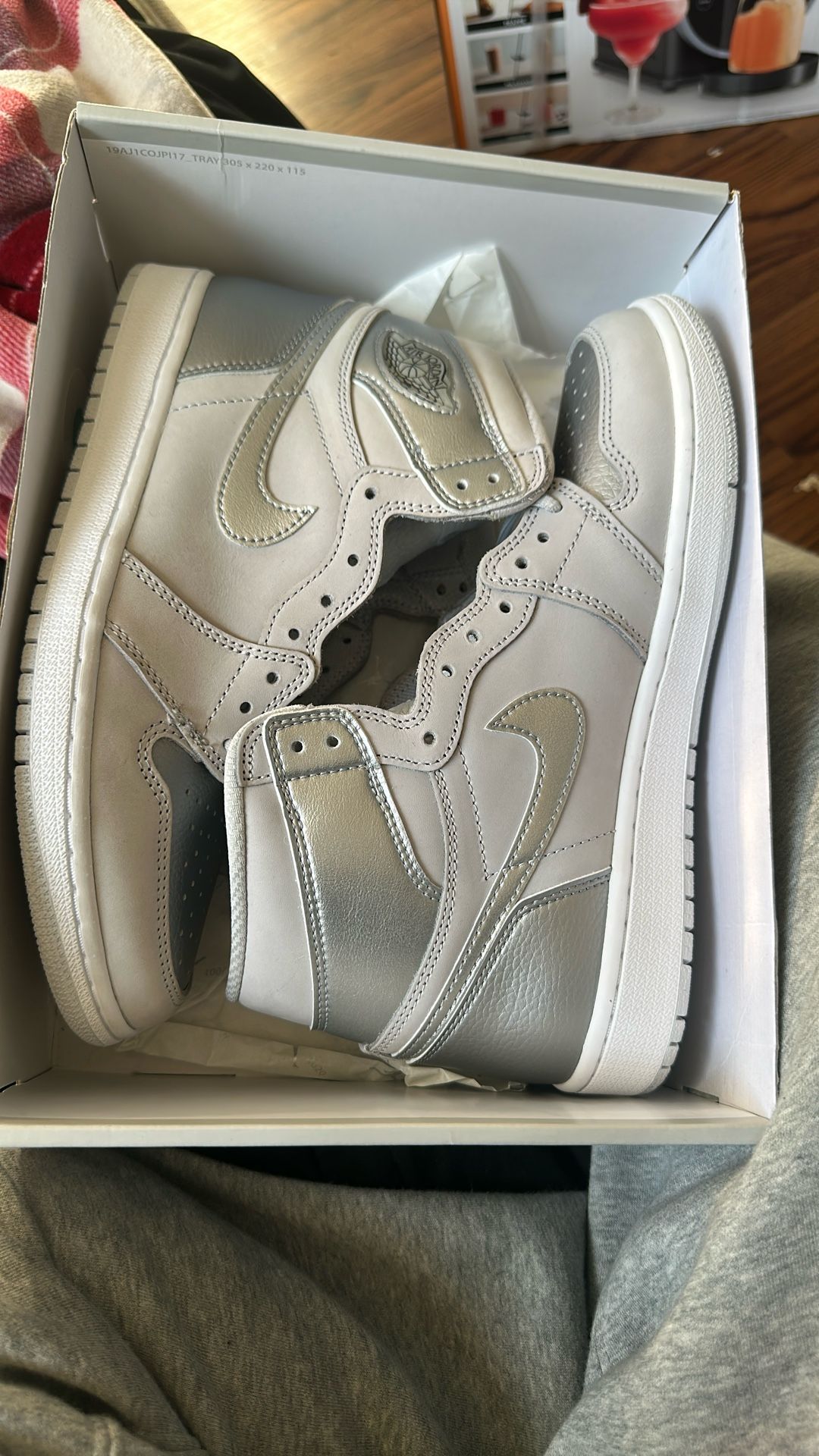 Jordan 1 Silver 