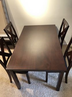Dining Table with 4 chairs