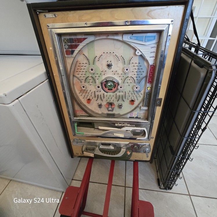 Japanese Game Machines 