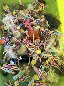 130 Vintage Polly Pocket Dolls Plus Extras