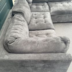 Sectional Couch 