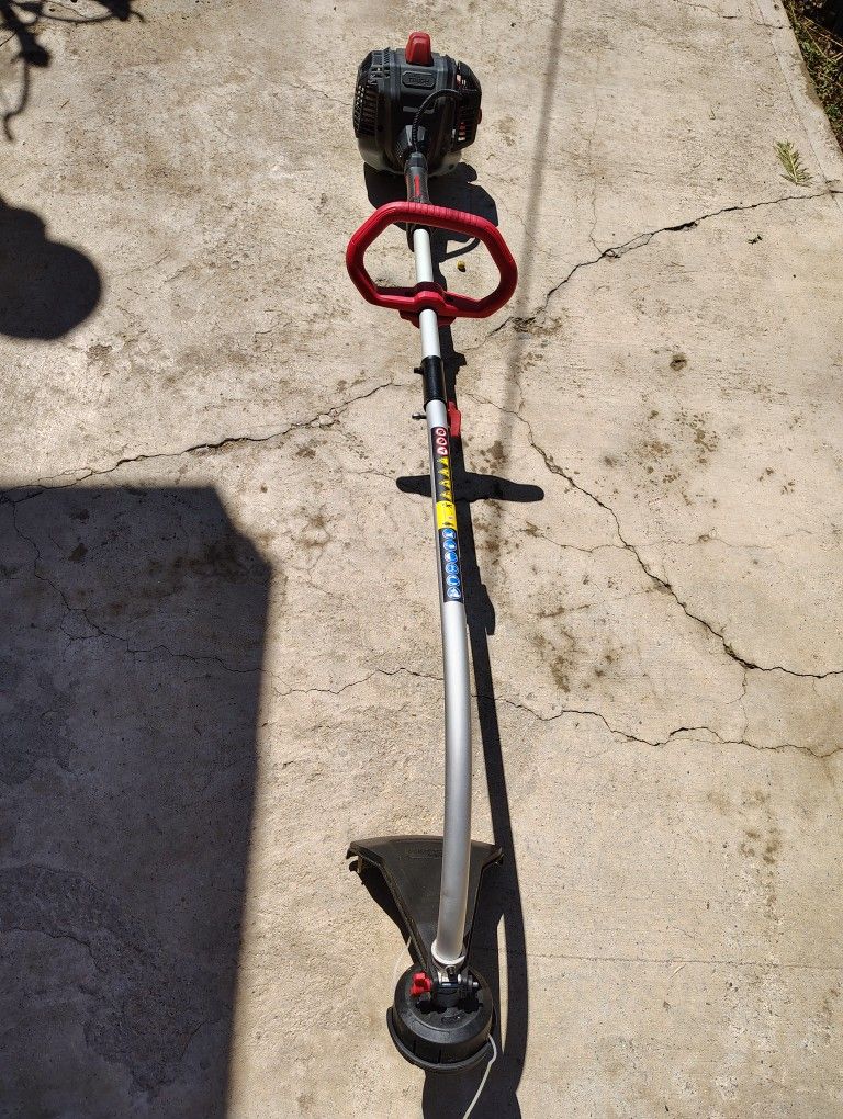 Hyper Tough 26cc 2 Cycle Gas 17" Curved Shaft Trimmer | Guiro