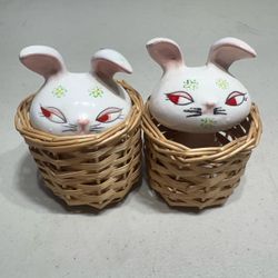 1956 Holt Howard Ceramic Bunny Salt & Pepper Shaker