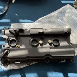  BRAND NEW Rear Valve  Cover Nissan Altima 2004