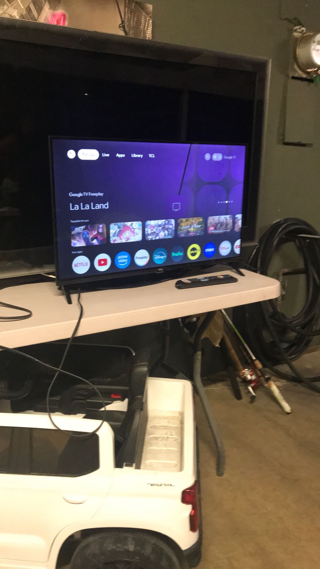 28 Inch Tv Smart Tv With Remote Control