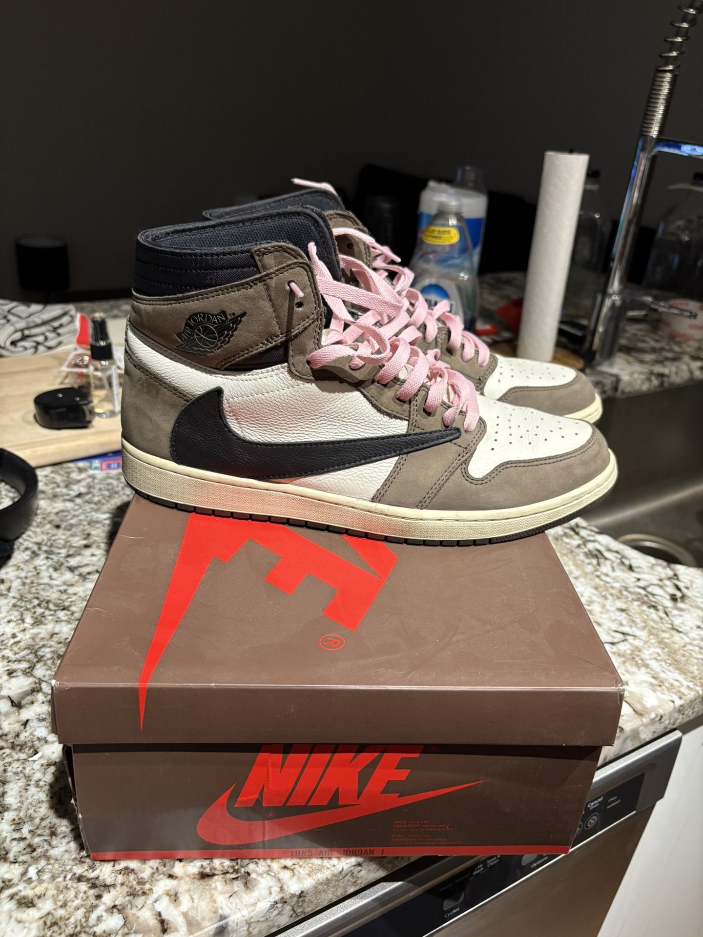 Travis Scott Size 13 Air Jordan Mocha High