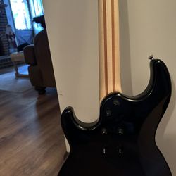Bass Guitar Yamaha BB 434