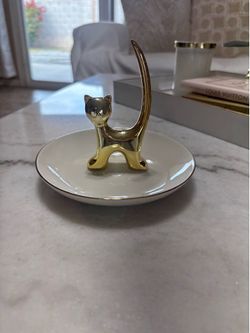 Cat Decor $5