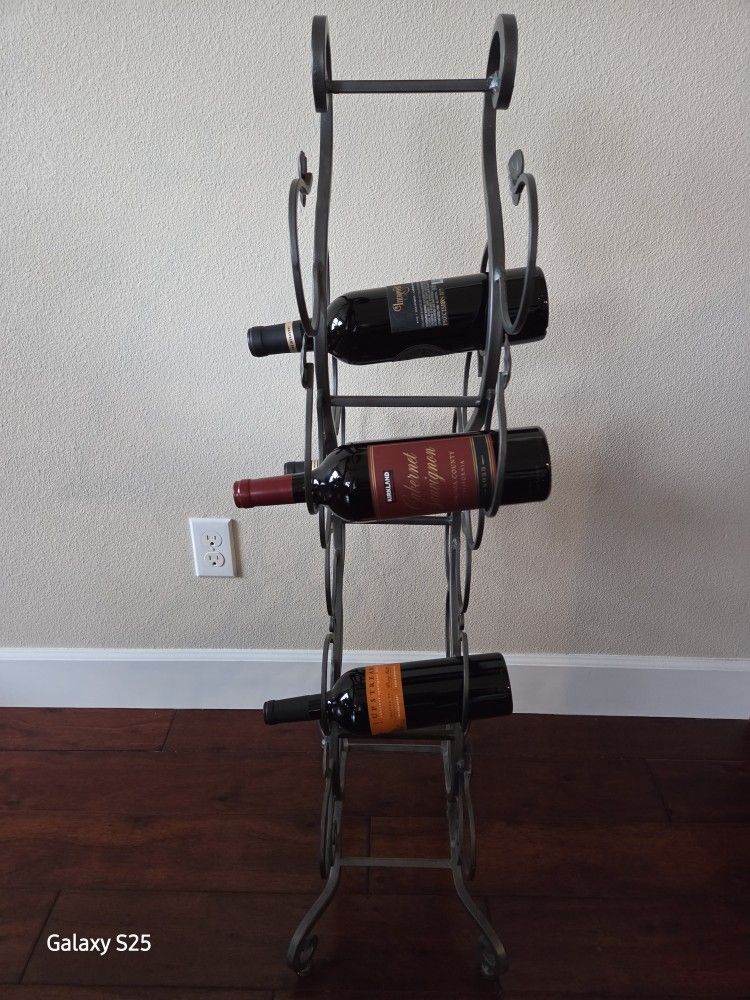 Dark gray wrought iron 12 Bottle wine rack