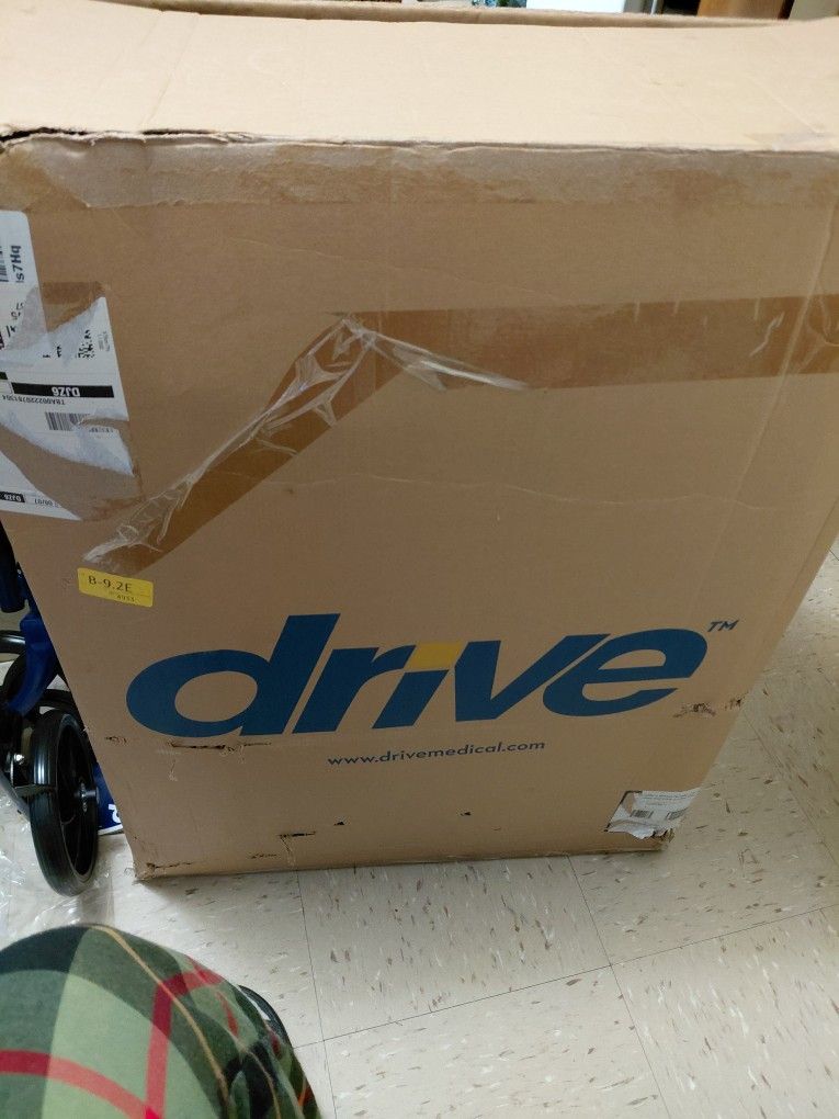 BRAND NEW WALKER IN GREAT CONDITION