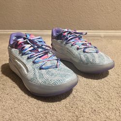PUMA Stewie 4 Prism Size 8 1/2 Women’s