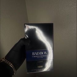 CAROLINA HERRERA ⚡️🔵