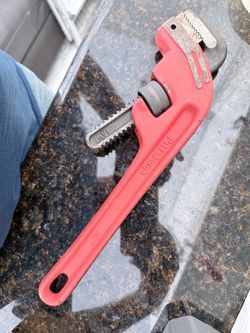 Pipe Wrench 14”