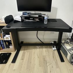 Tresanti Adjustable Sit/Stand Desk (Black)