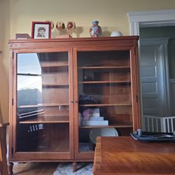 Vintage China Cabinet 
