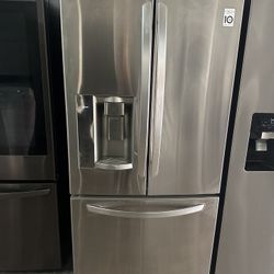 33 Wide French Door Refrigerator