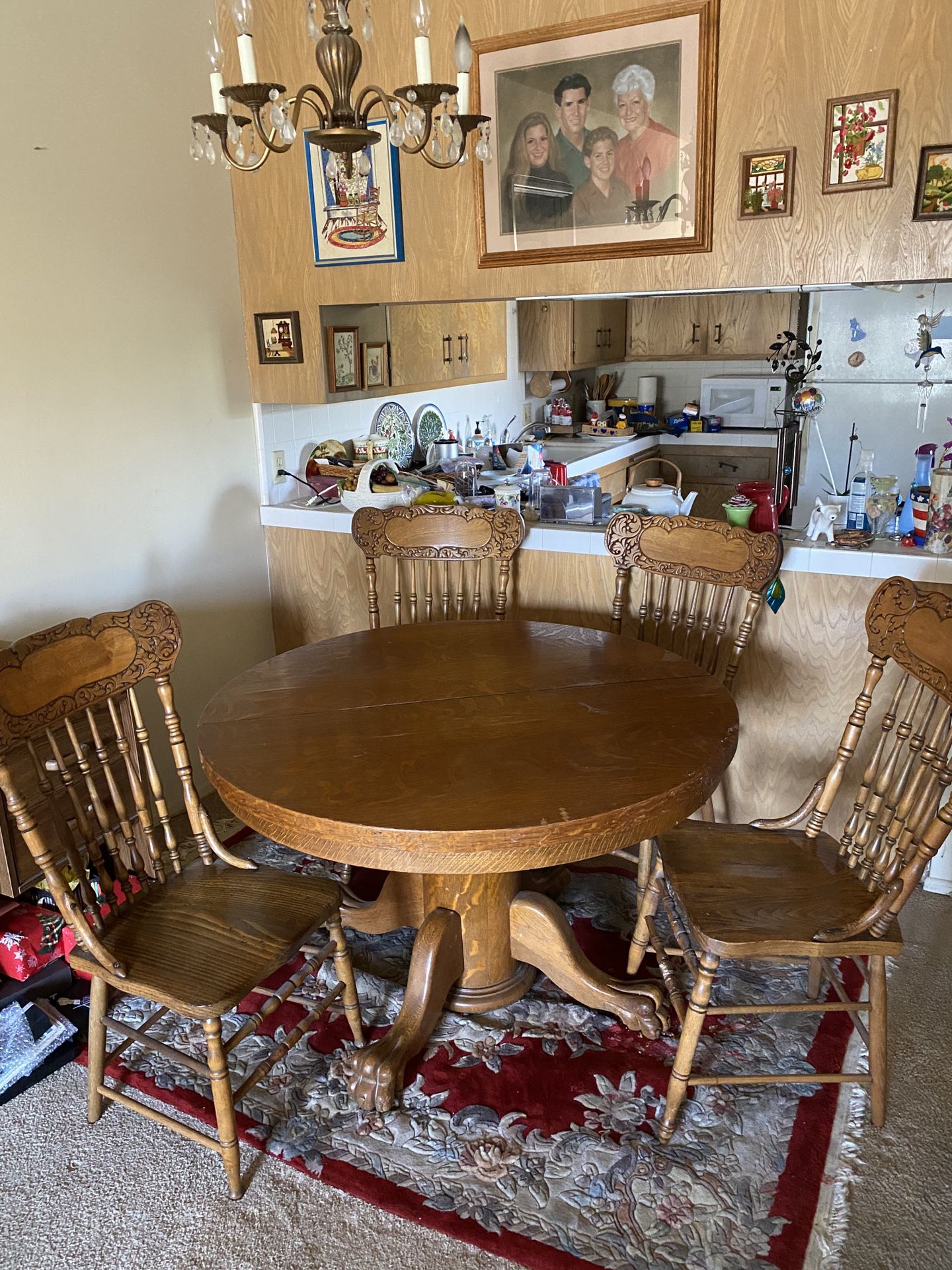 Solid Oak Dining Table W/ 4 Chairs
