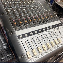 Mackie Onyx 1220 Analog Mixer 