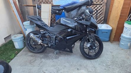 2009 ninja 300