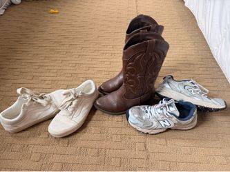 New balance, vans, boots for big kids, 4US, 4.5 and 3