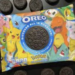Limited Edition Pokémon Oreo! Featuring 16 Pokémon cookie ...