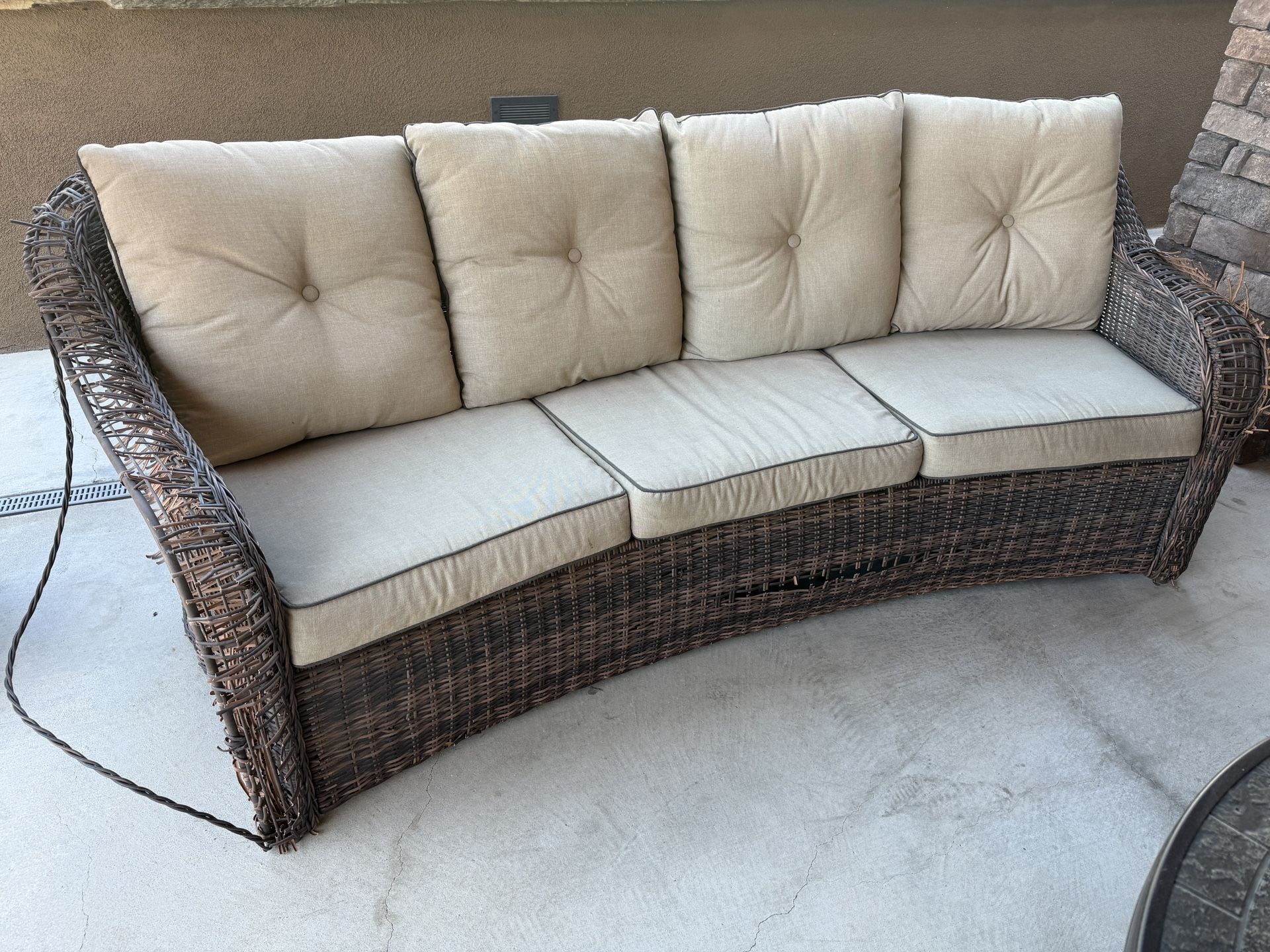 Free Outdoor Patio Furniture