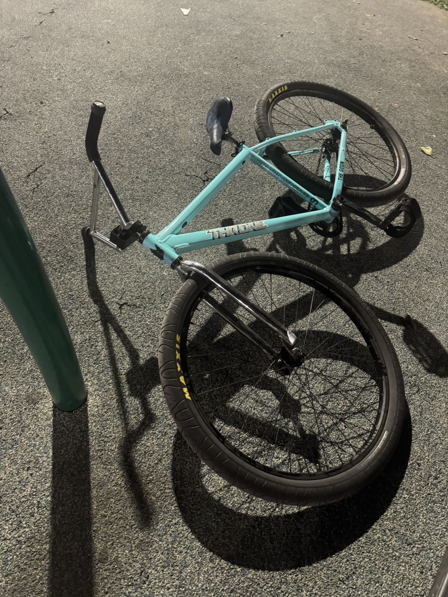Throne Bike