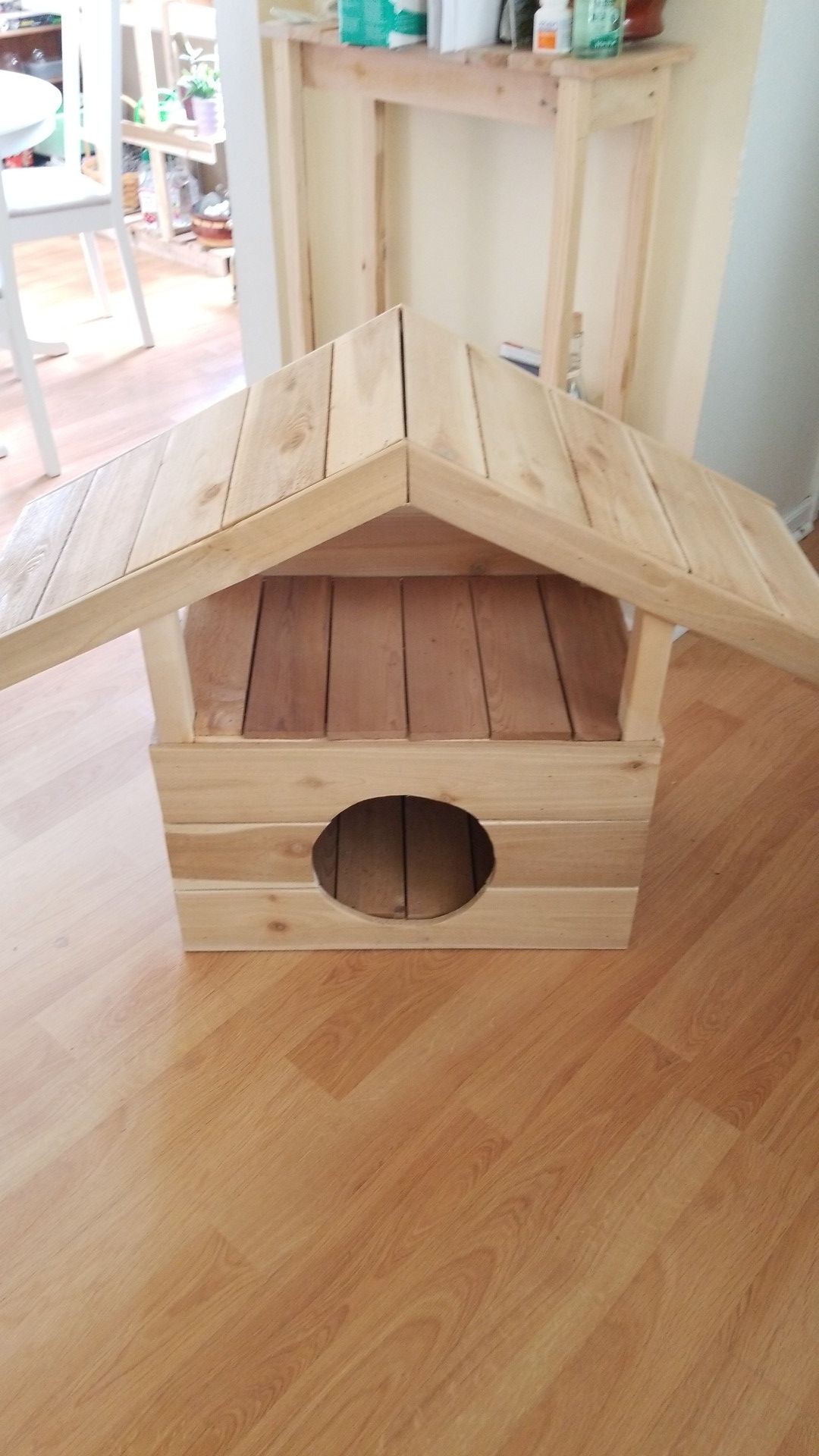 Small dog or cat house (indoor-not insulated)