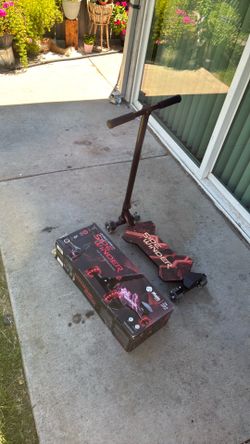 Side winder scooter