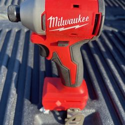 Milwaukee 18v Compact 1/4 In. Hex Impact Driver $70 Firm On Price(Tool Only)