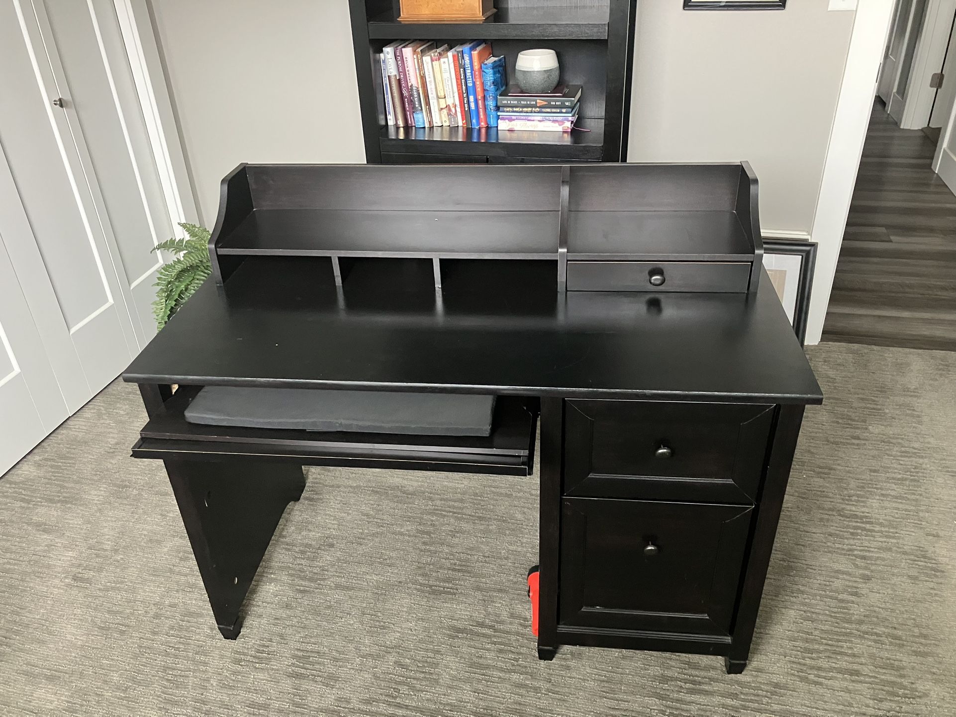 Computer Desk