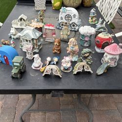 Various Figurines 