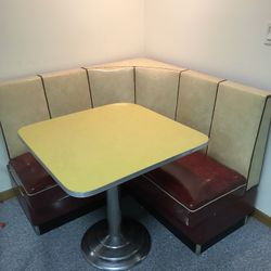 1950’s Restaurant Booth