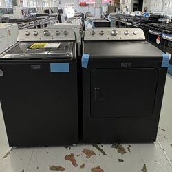 Maytag SET 4.8 Cu Ft Capacity Washer And Dryer Gas 