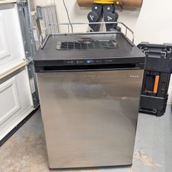 Kegco Dual Tap Stainless Kegorator, Tap Equipment Never Used