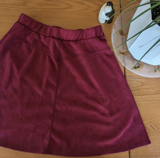 Discreet Mini Skirt, Maroon, Large