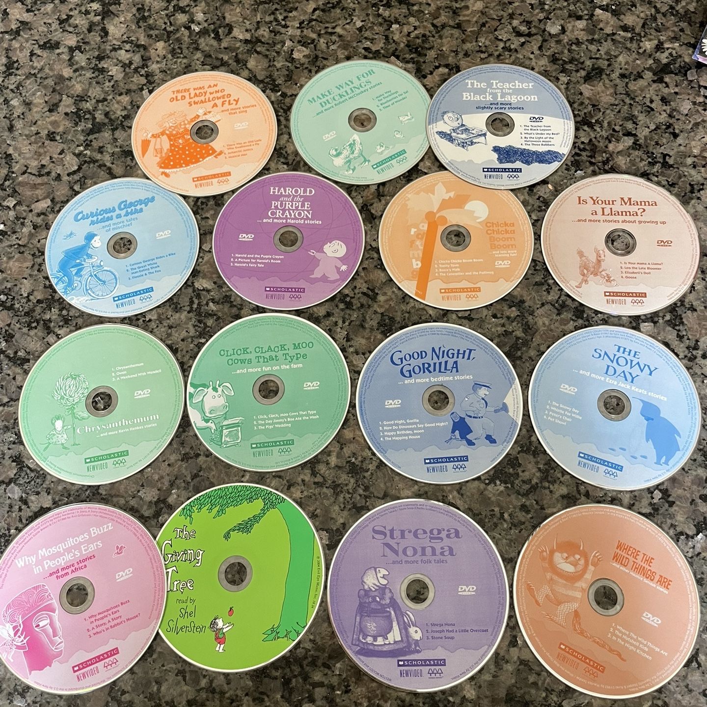 Scholastic Video Collection/Books on DVD for Sale in Murrieta, CA
