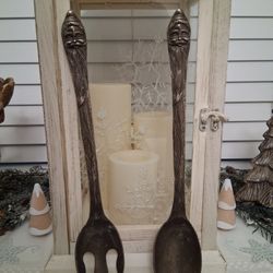 VTG 1996 13” L Silver Plate SANTA CLAUS Serving Spoon & Spork International Silver Co....asking $22.00