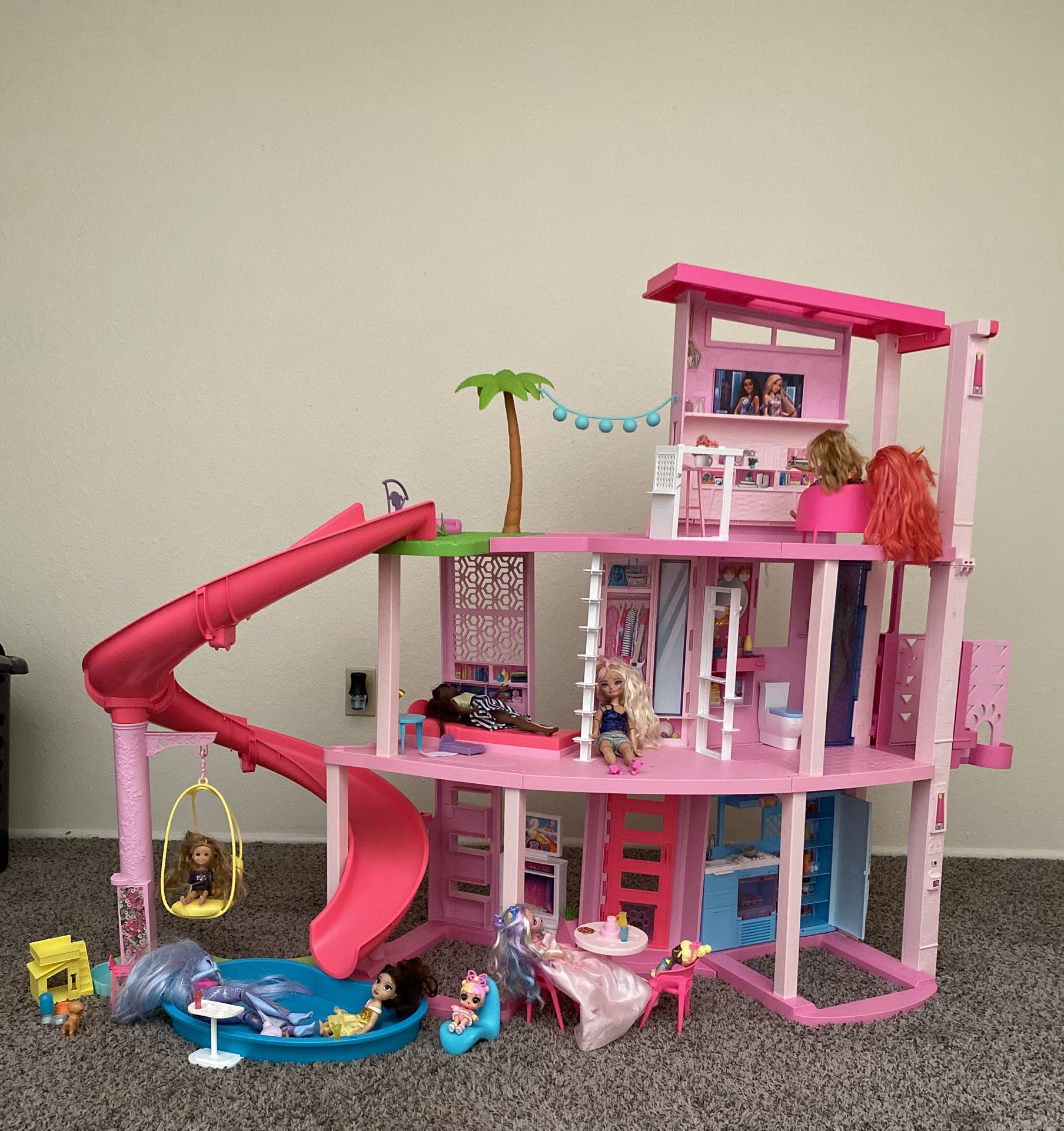 Barbie Dream House