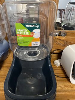 gravity waterer 2.5 size gallons