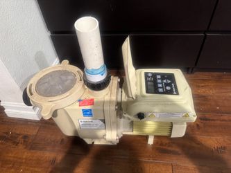 Pentair WhisperFlo VST Variable Speed Pool Pump – 2.6 THP / 1.64 HHP – Model 011533 / Motor 358204 – ENERGY STAR – Dual Voltage 115/208-230V – 2” x 2”