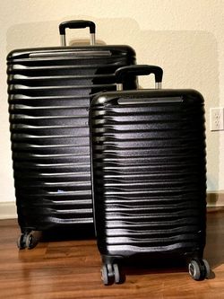 Black Hard-case Luggage Set