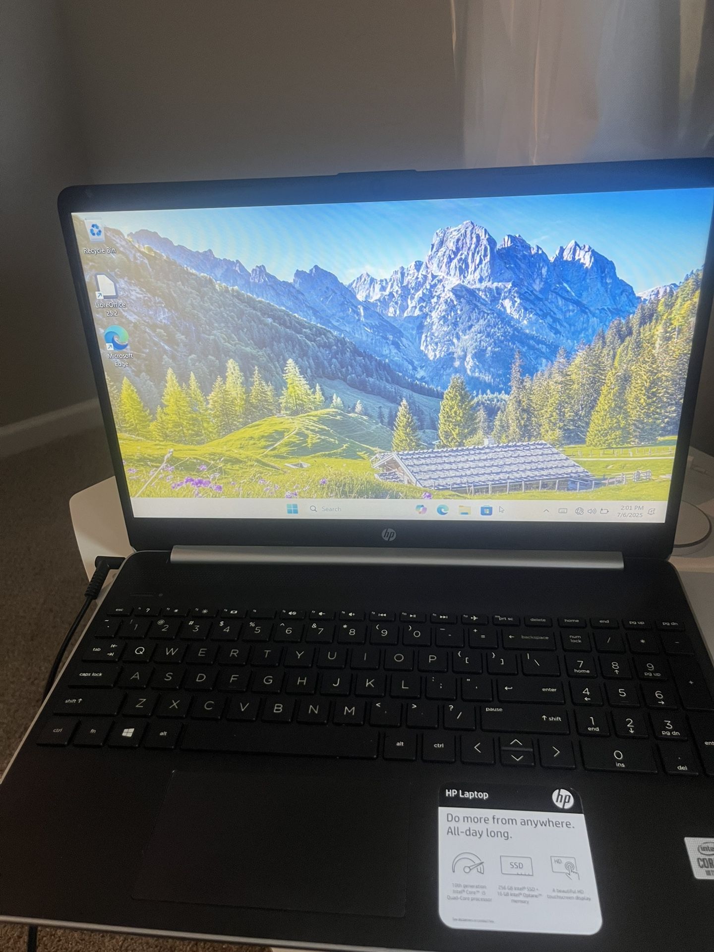 HP Laptop (TOUCHSCREEN)
