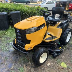 CUB CADET MOWER XT1 50”