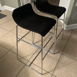 2 Bar Stools Chairs