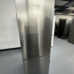 Blomberg  24 In Refrigerator 