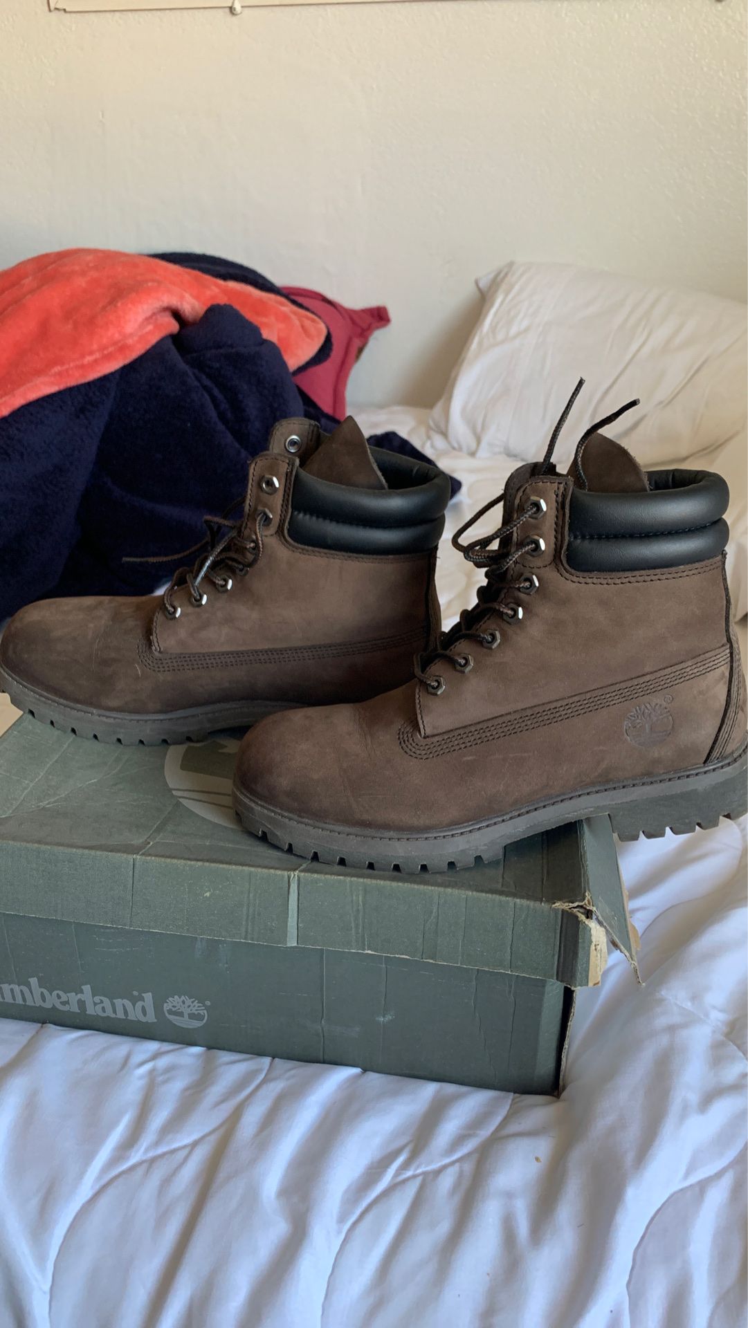 Brown timberland boots great condition